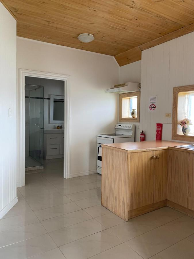 Stella'S Dromana Hotel Exterior photo
